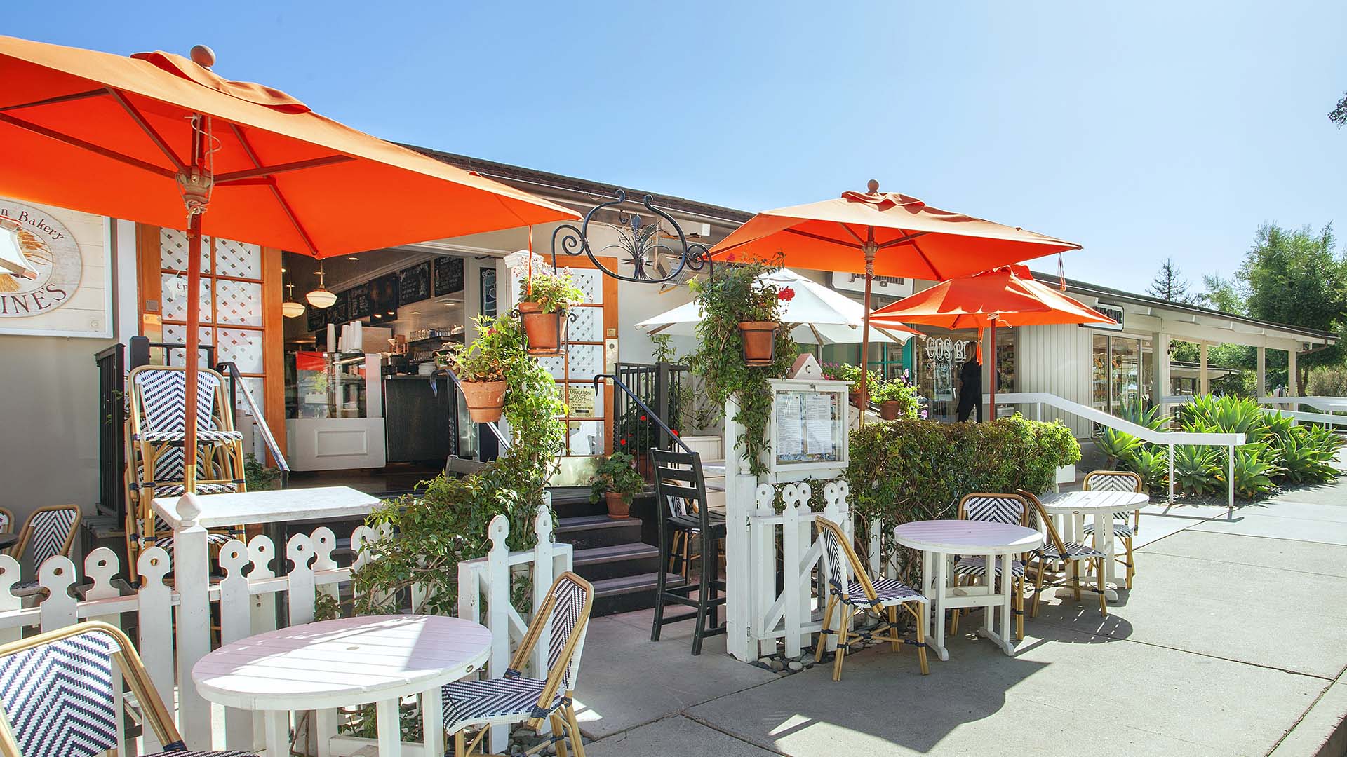 1253 Coast Village Road commercial property.