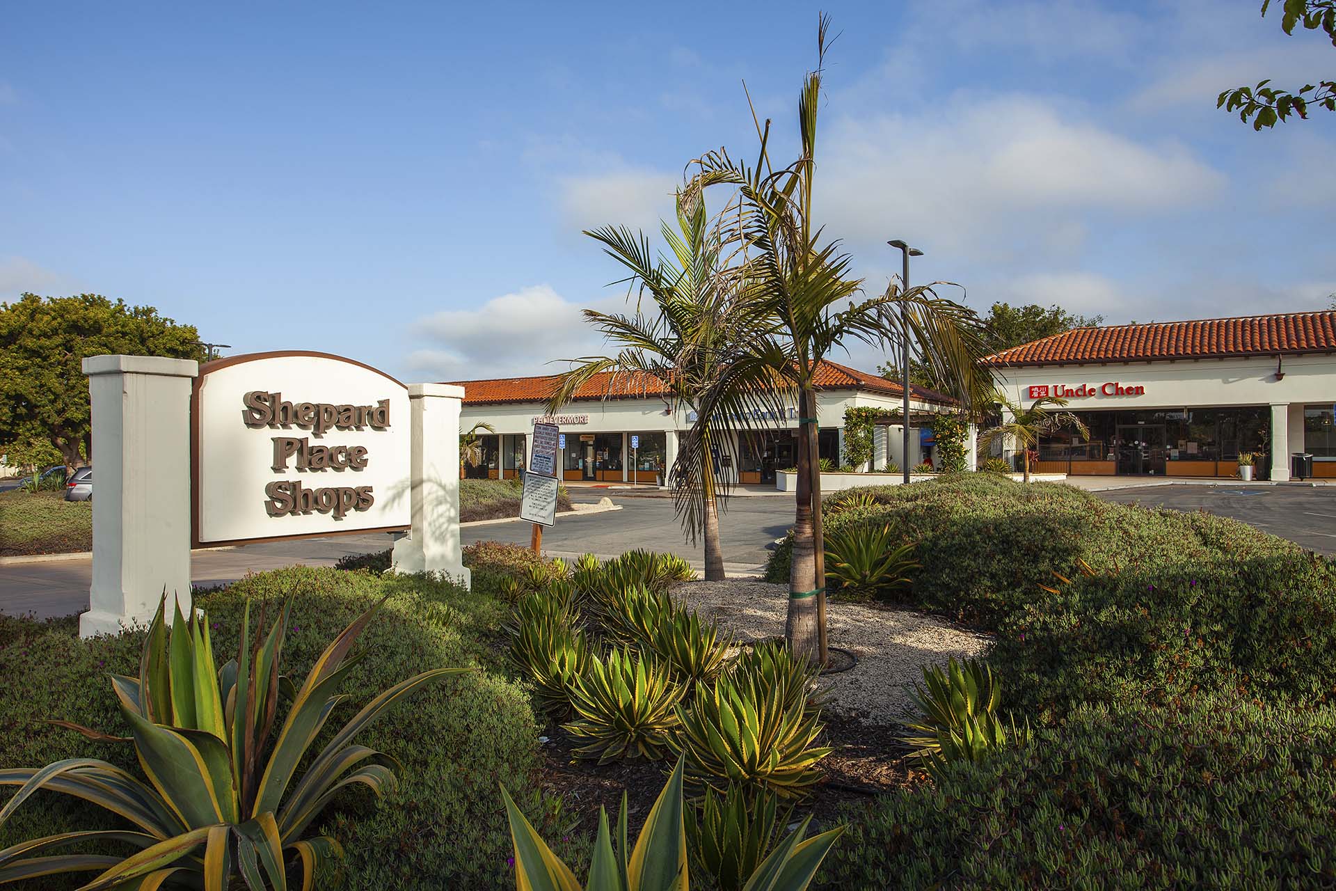 Shepard Place Shops commercial property.